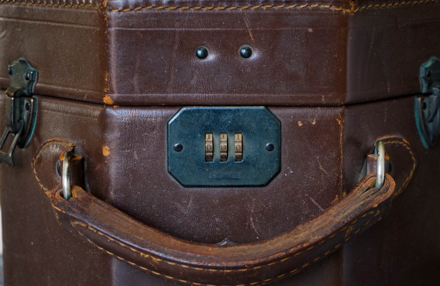 Men’s laptop briefcase